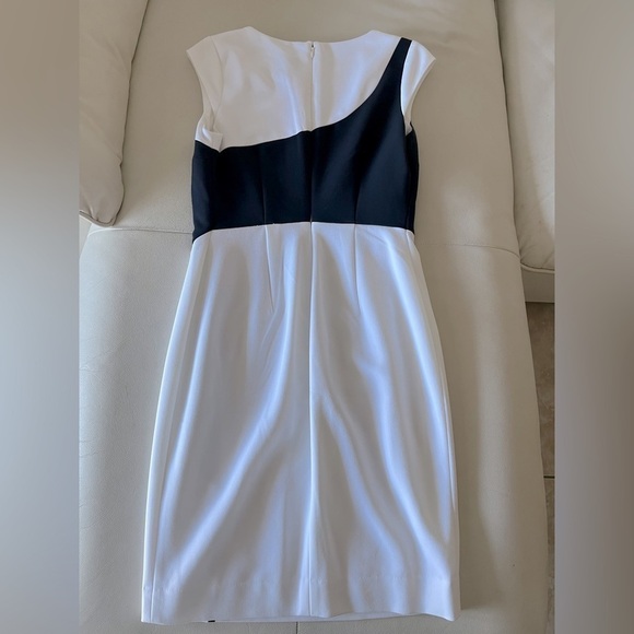 Ltd Luxe Collection Midi Dress Petite 4 - Picture 2 of 5